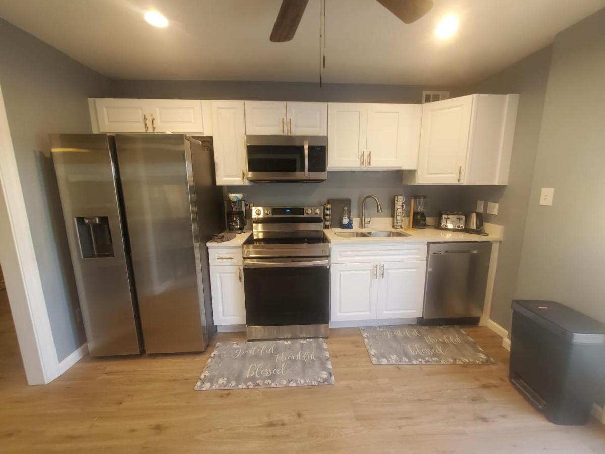 Super Large East Memphis 23 Beds Exterior photo