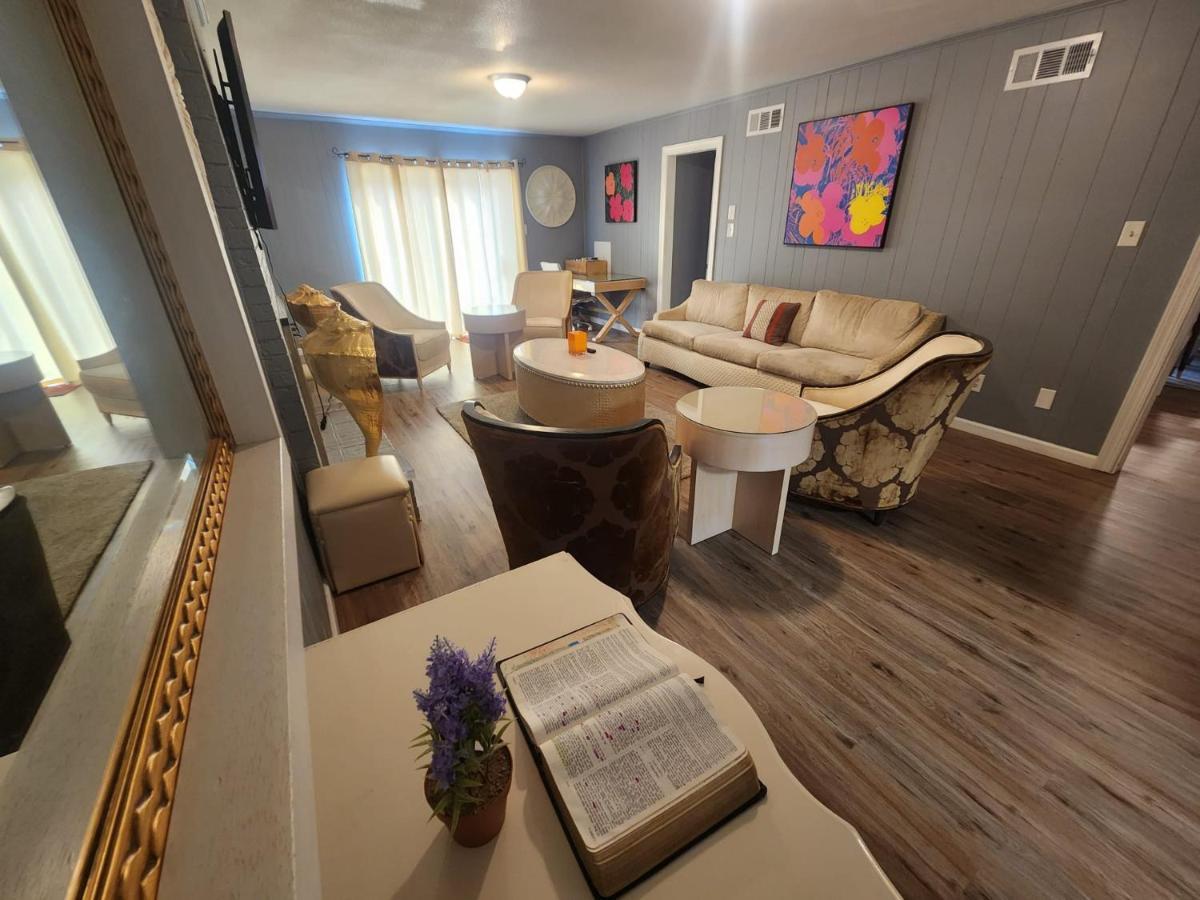 Super Large East Memphis 23 Beds Exterior photo