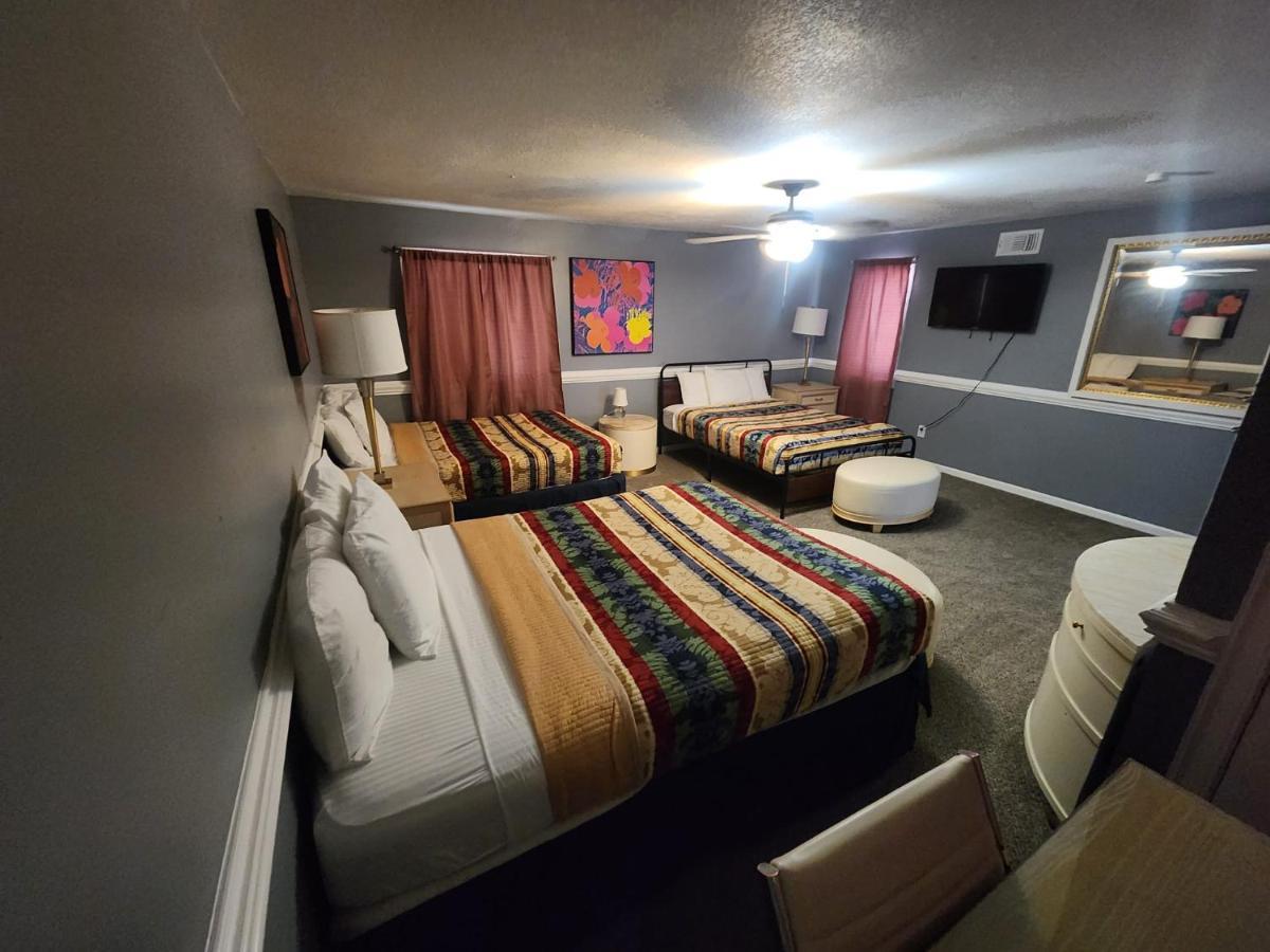 Super Large East Memphis 23 Beds Exterior photo