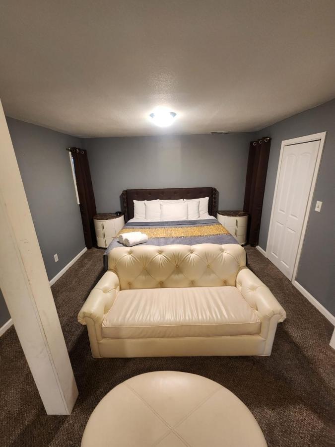 Super Large East Memphis 23 Beds Exterior photo